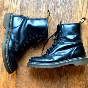 Dr Martens 8